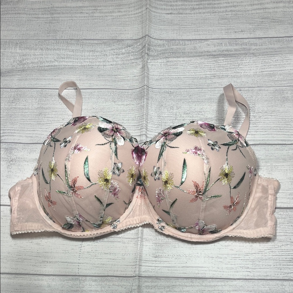 Victoria's Secret Dream Angels Lined Demi Pink Floral Embroidered Bra 40D